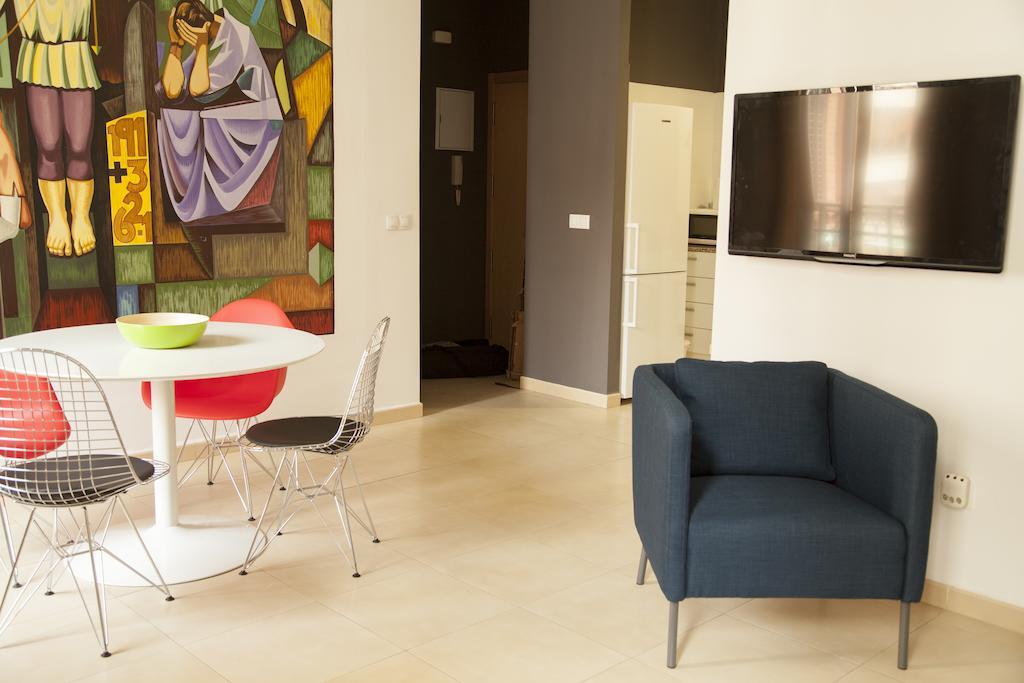 Bubuflats Ayuntamiento Apartment บาเลนเซีย ภายนอก รูปภาพ
